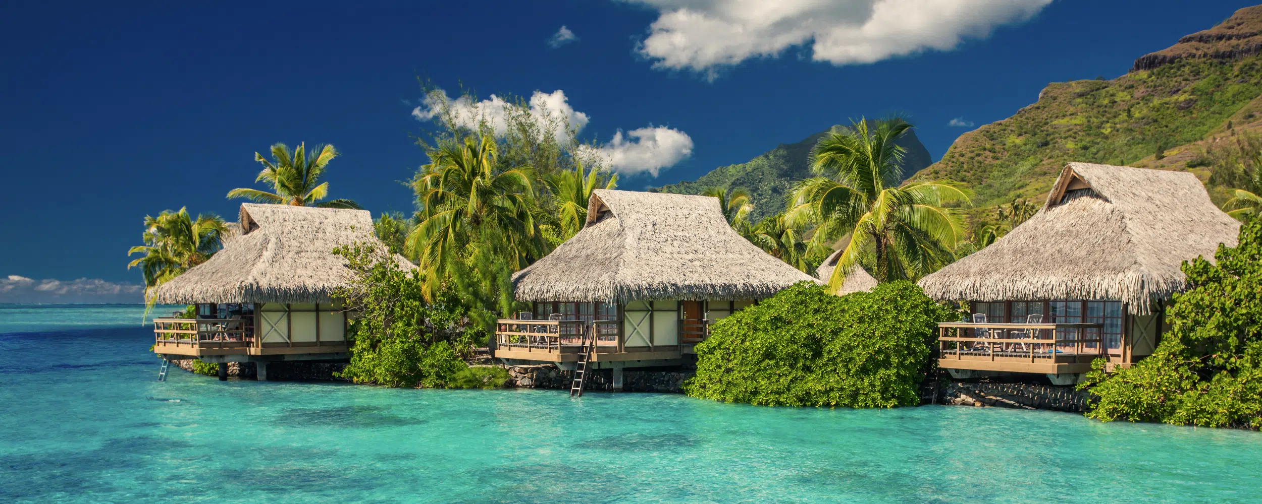 Overwater Villa Escape: French Polynesia’s Signature Luxury