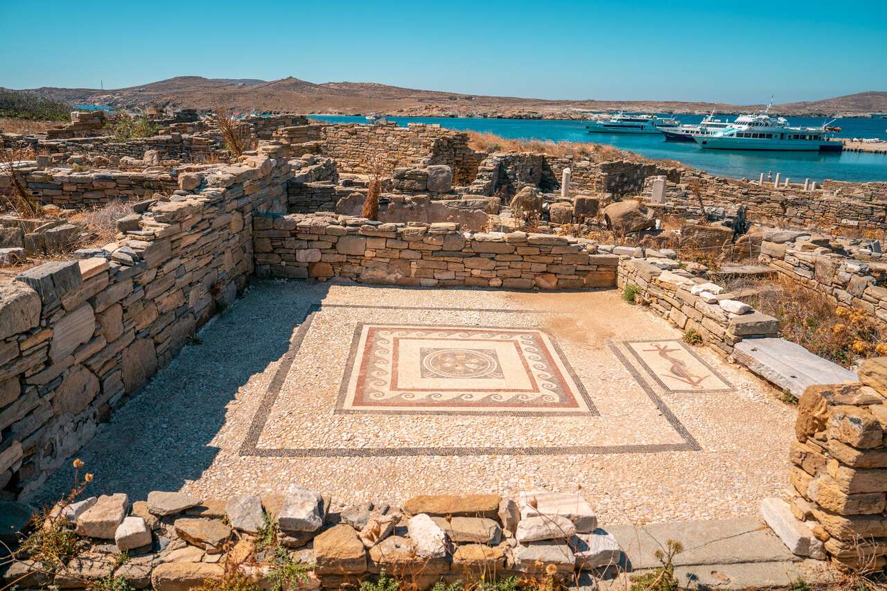 Days 5–8: Mykonos & Delos