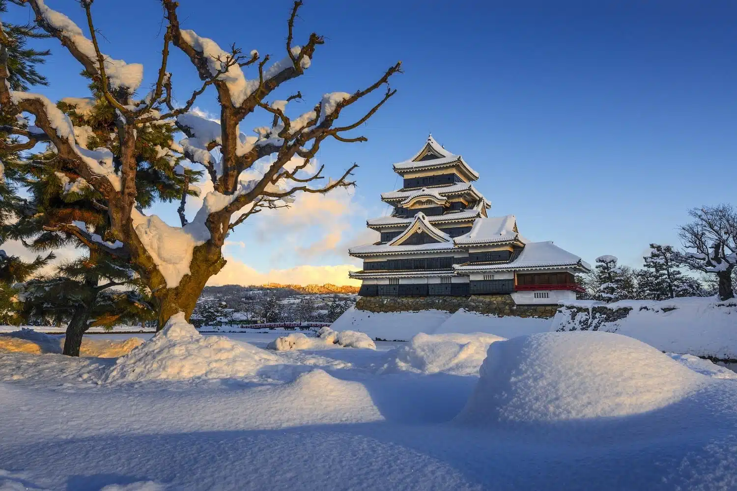 Matsumoto Castle and Local Traditions