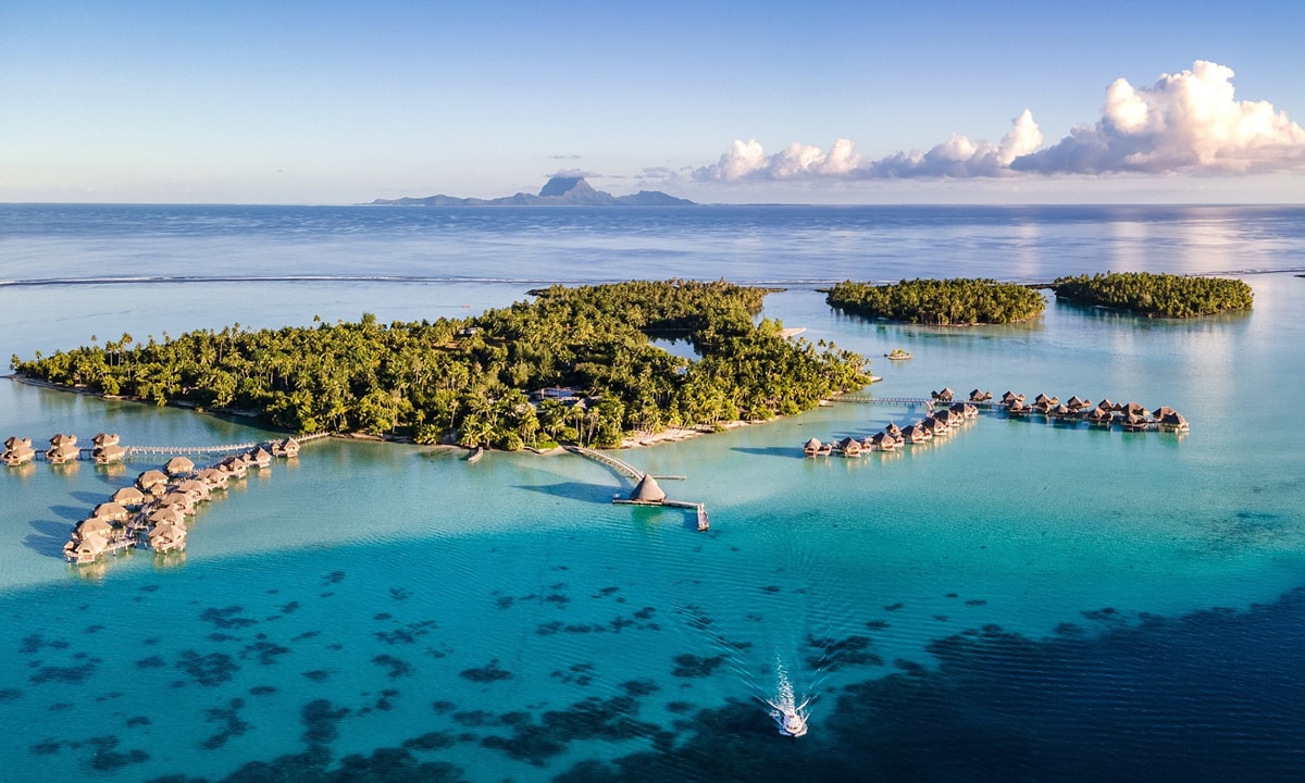 Days 5-8: Raiatea & Mo’orea 