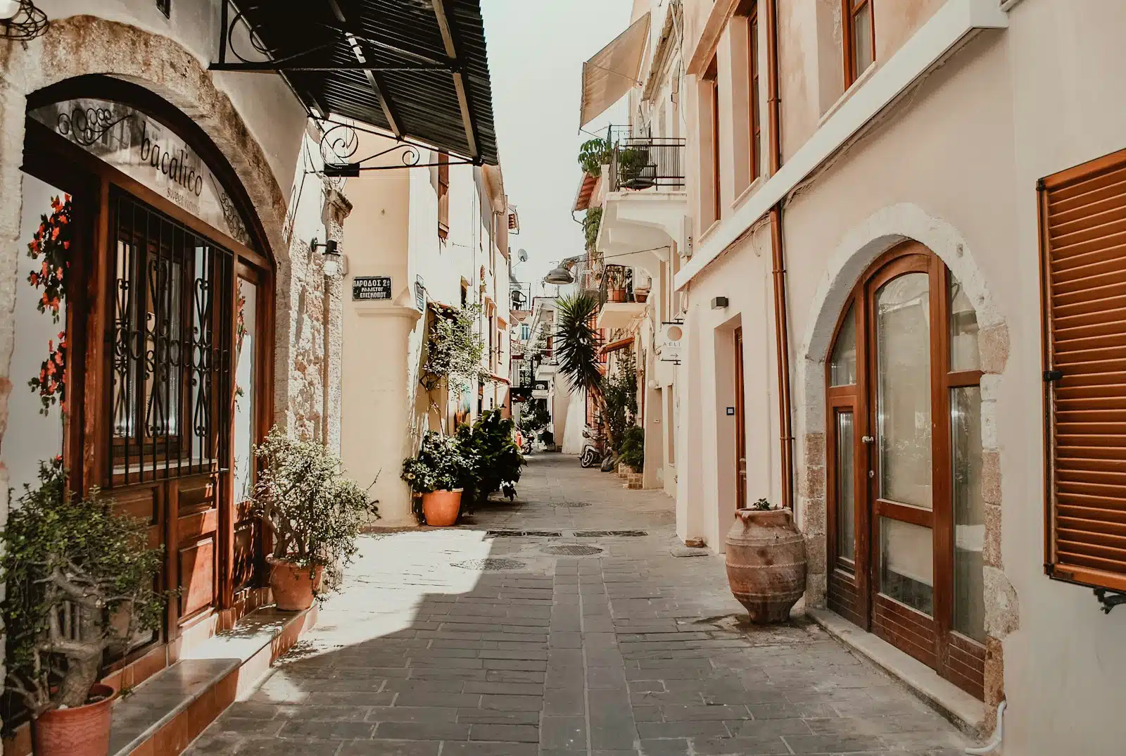 Why Discover Crete