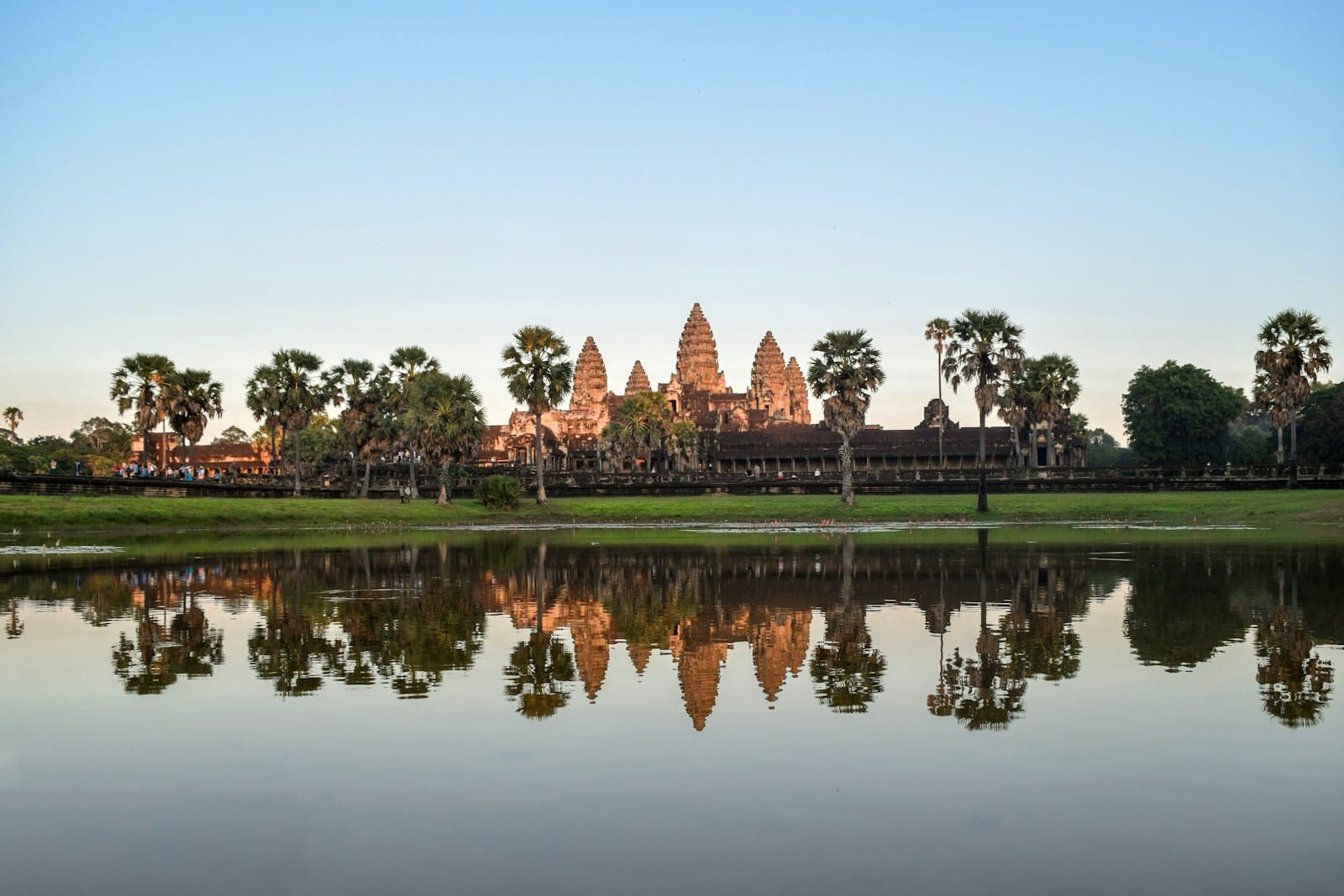 Days 1-4: Siem Reap