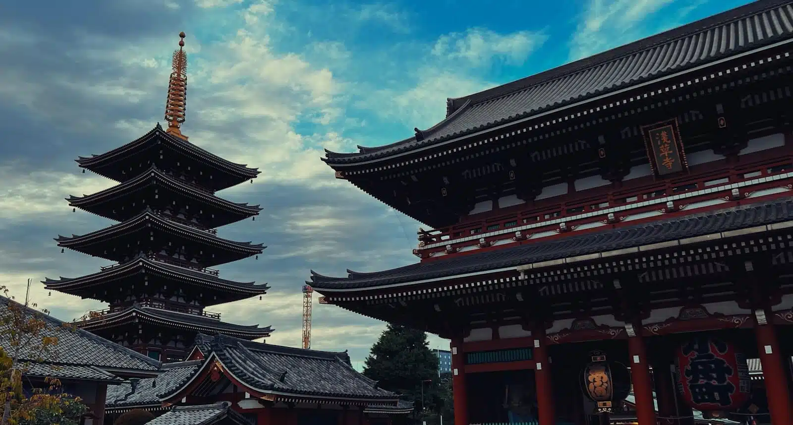Gardens, Temples and Old Tokyo