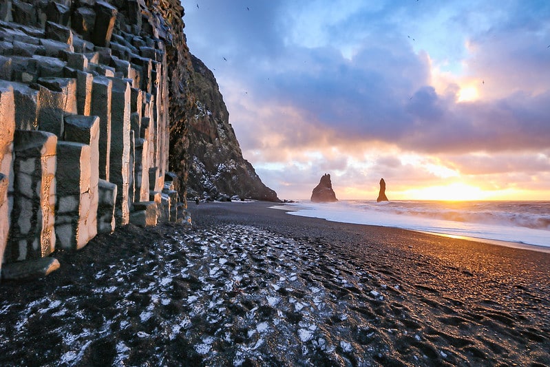 Day 6: The South Shore and Black-Sand Beaches