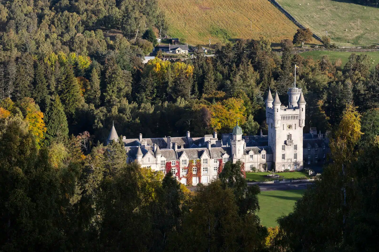The Best Royal Experiences in Scotland: A Journey Through Royal History