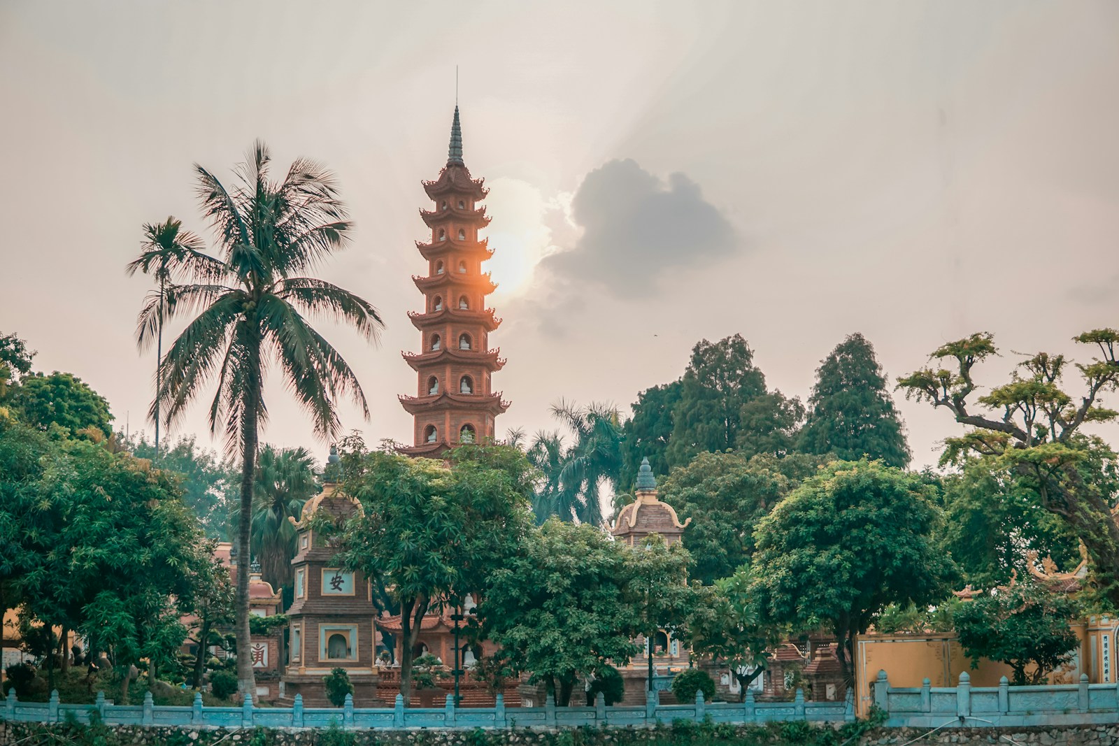 Days 1-2: Hanoi