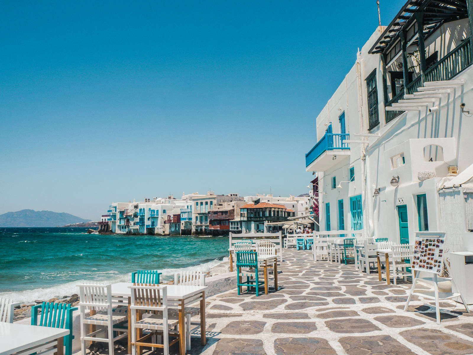 Days 4-7: Mykonos