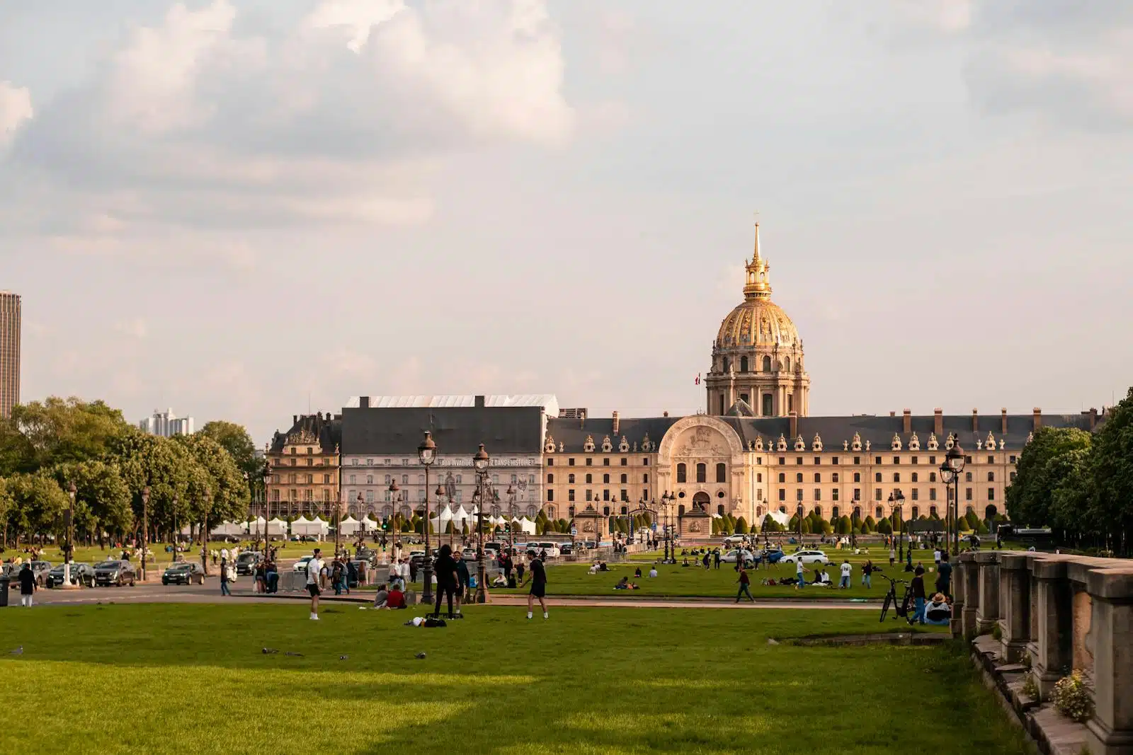 Invalides & Napoleon’s Tomb in Depth