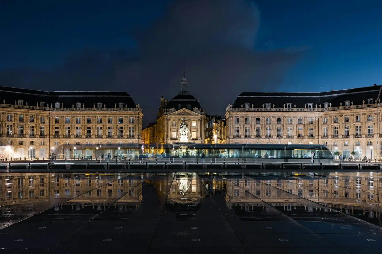 Bordeaux Wines Tasting Workshop – The Grand Pour