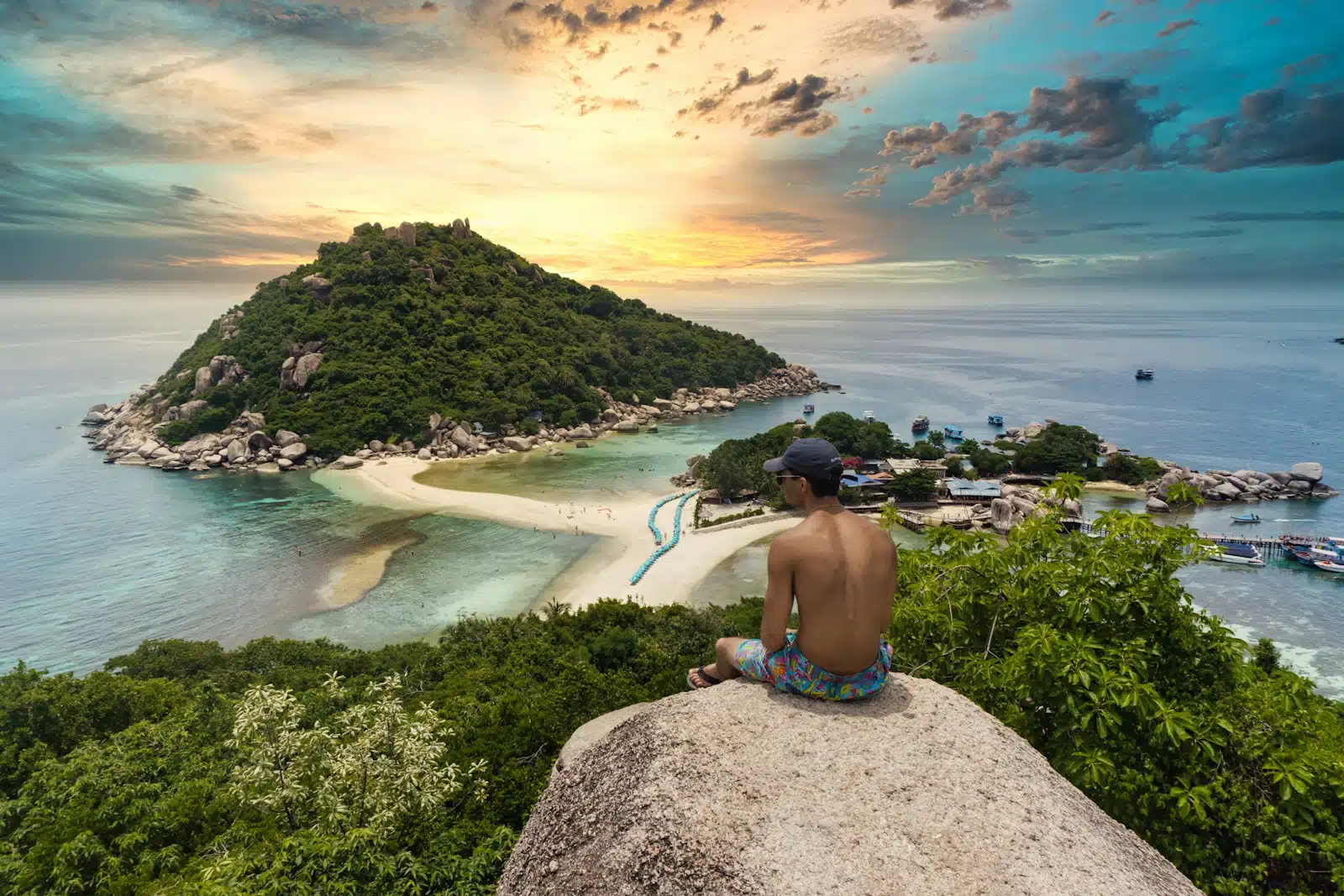 The Origins: How Monthly Beach Gatherings Became Global Phenomenon
