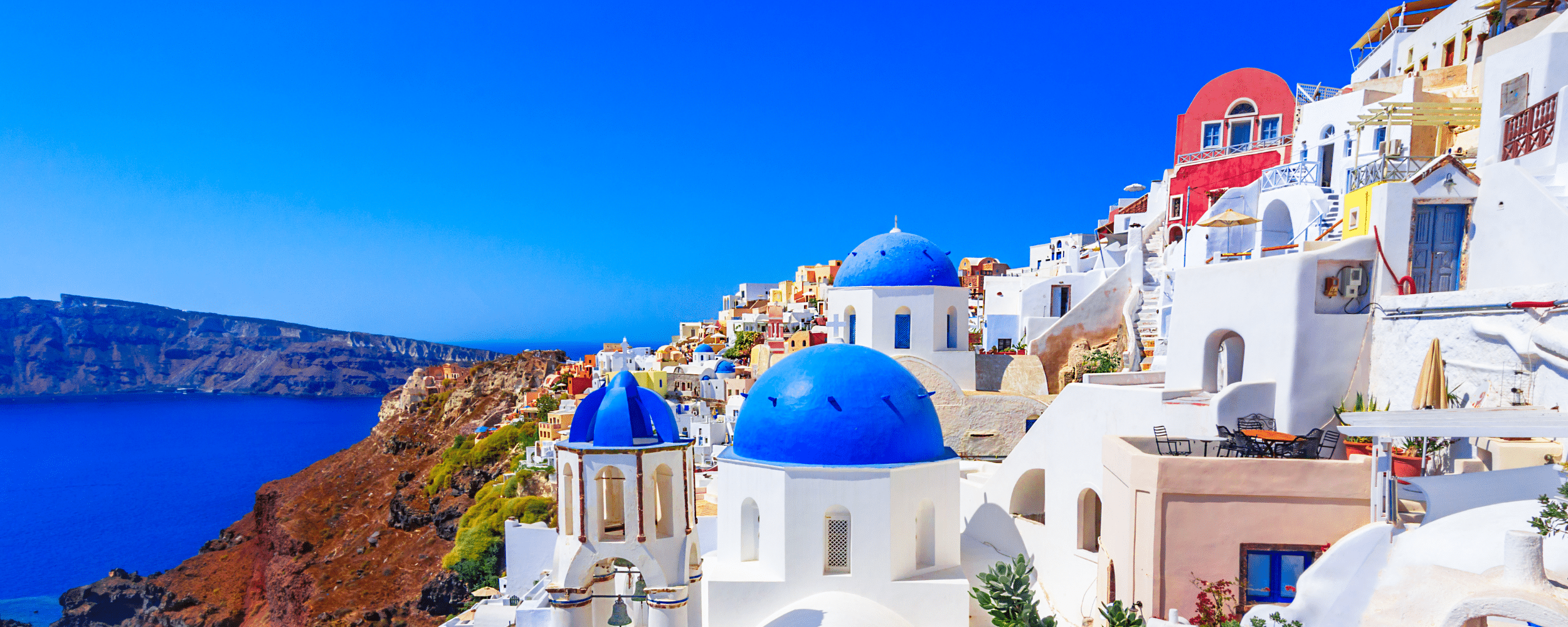 Santorini Without the Crowds: Is It Still Possible?