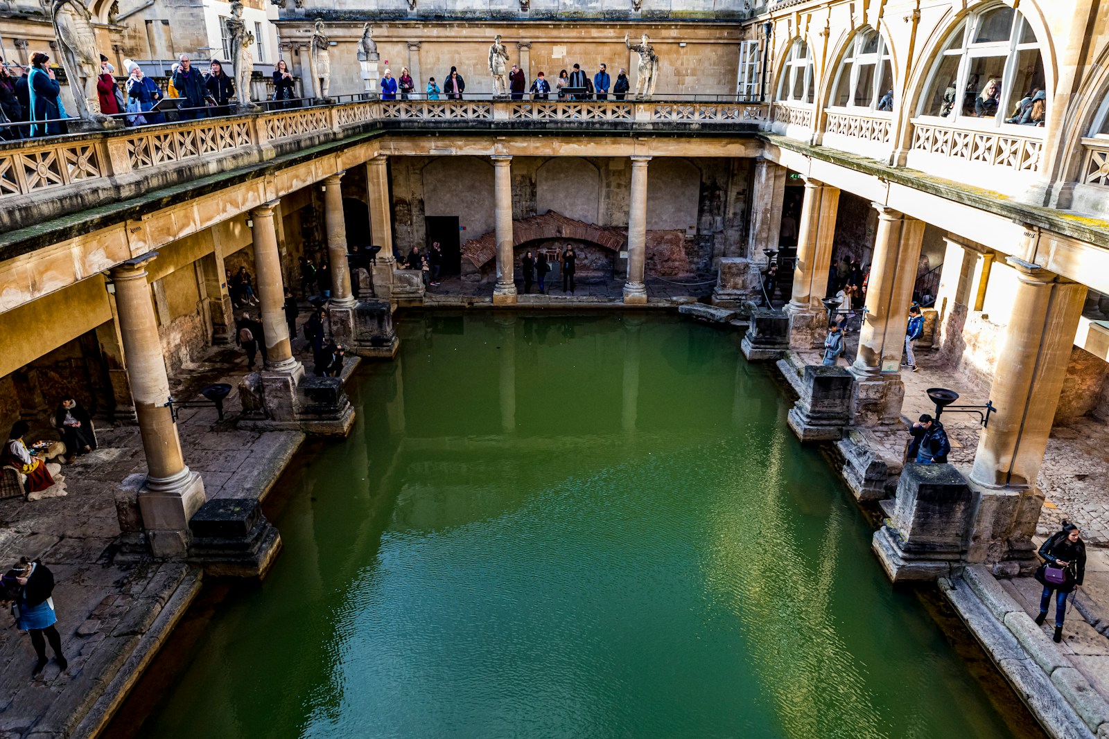 Interpreting the Baths with Expert Guidance