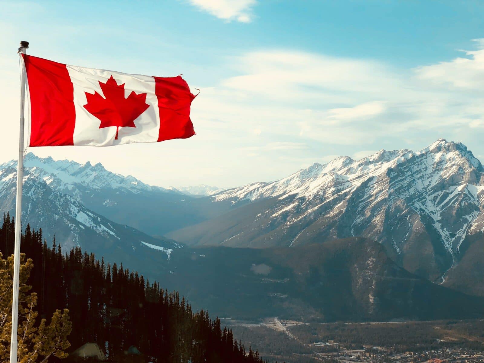 The Ultimate Canada Honeymoon Guide | Do Not Disturb