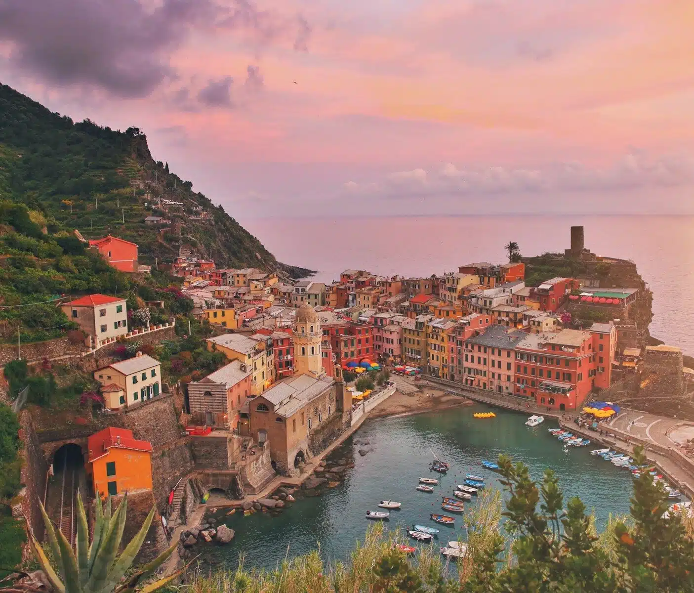 Arrive by Sea: A Private Boat Transfer to Positano