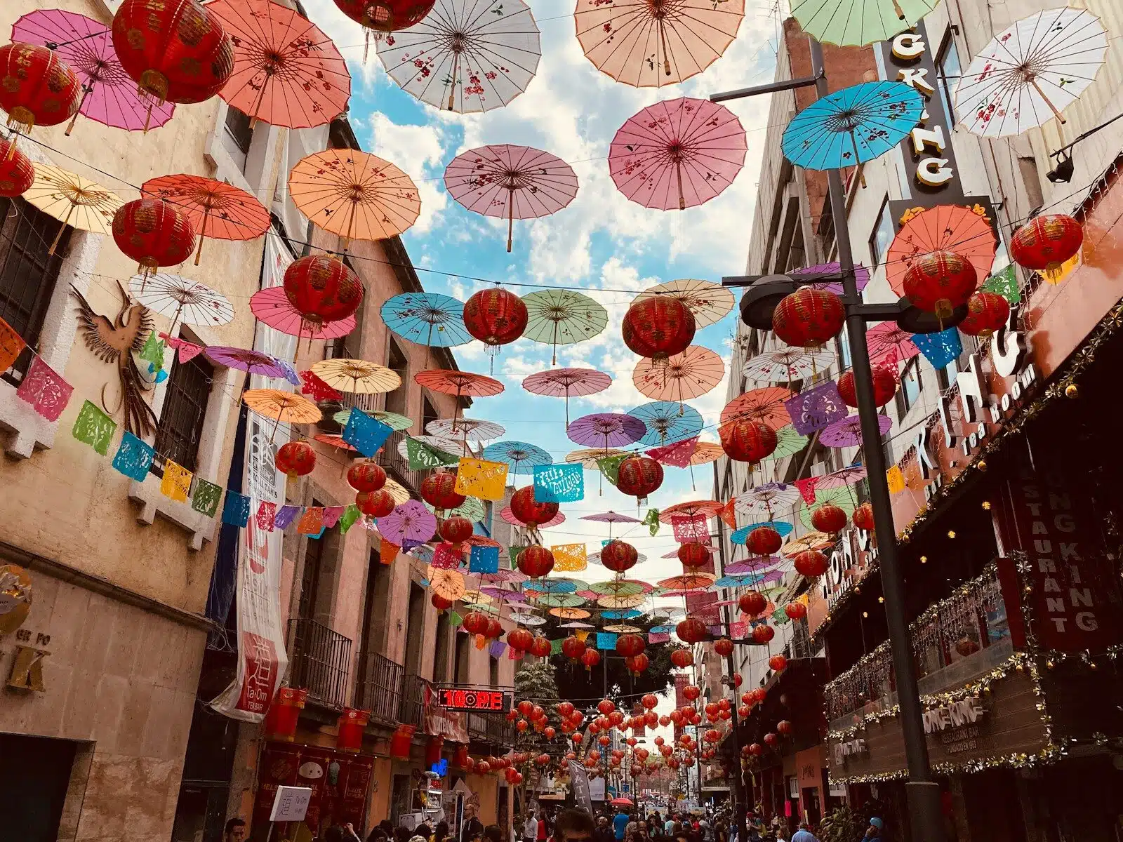 Why City, Coast & Cuisine: A Mexico Honeymoon
