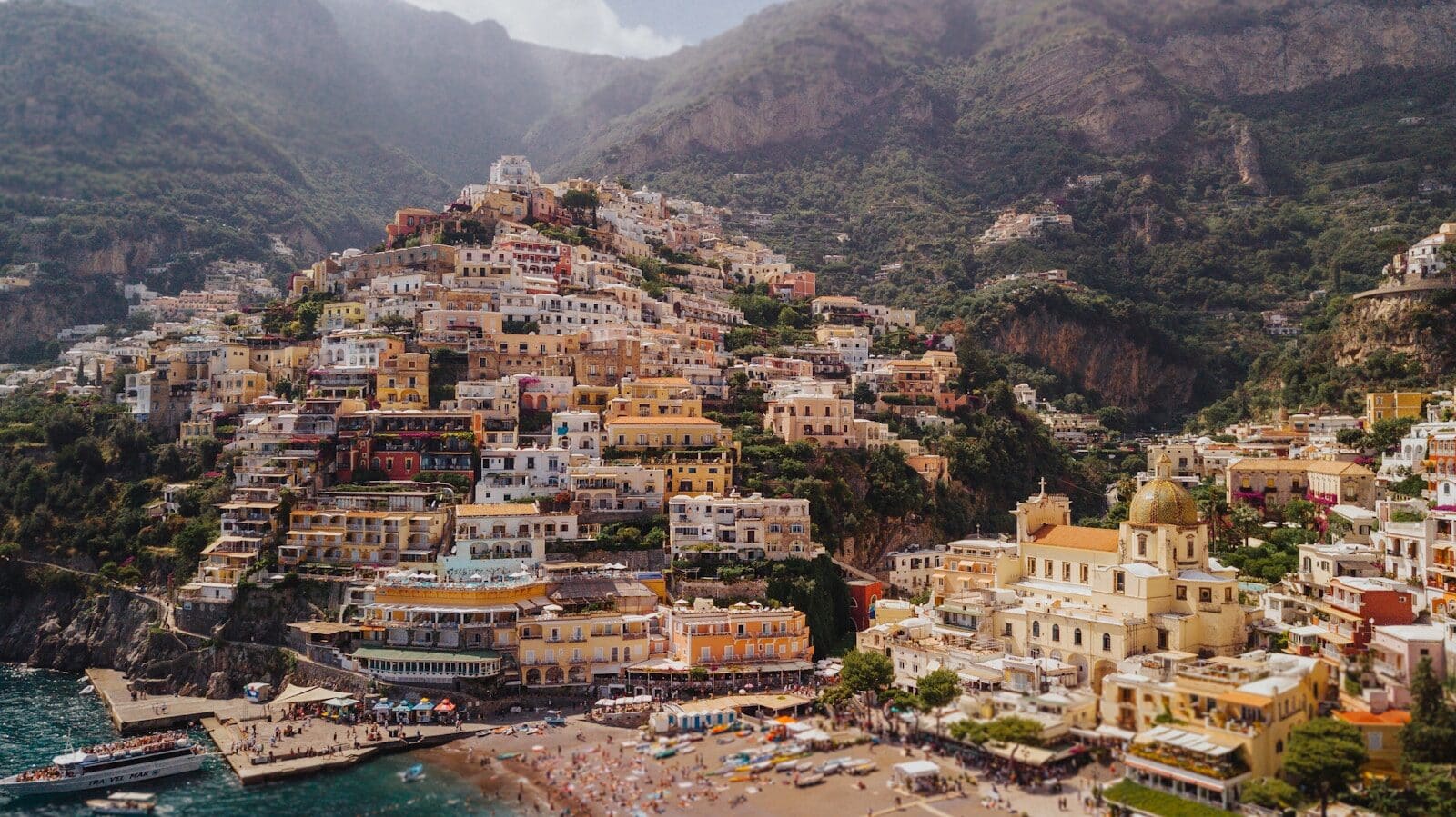Private Boat Along the Amalfi Coast