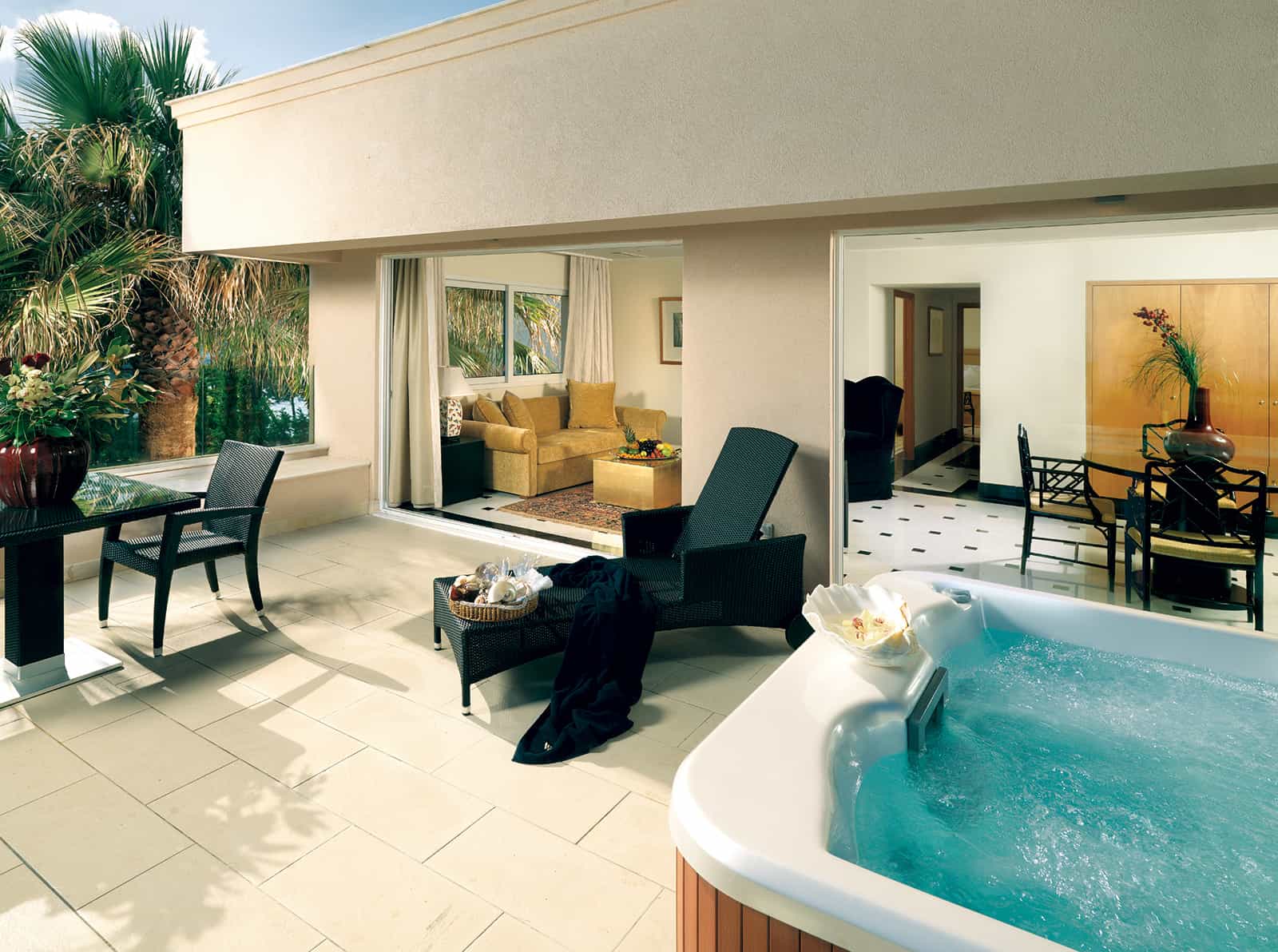 Suite with Private Jacuzzi
