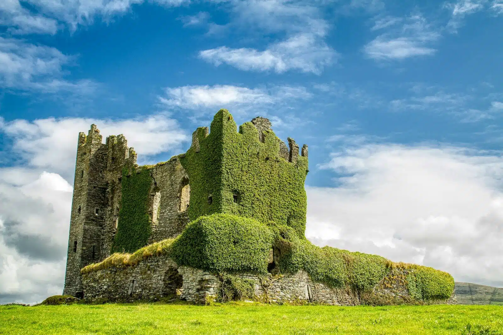 Tracing Irish Roots in Style: Luxury Heritage Travel Across Ireland
