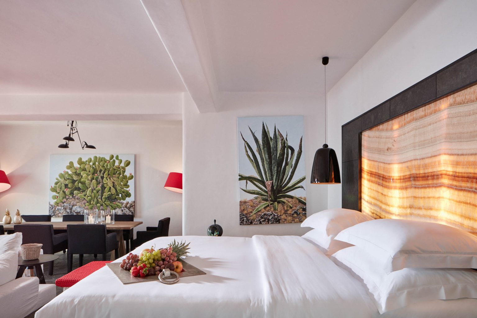Grand Mystique Suite