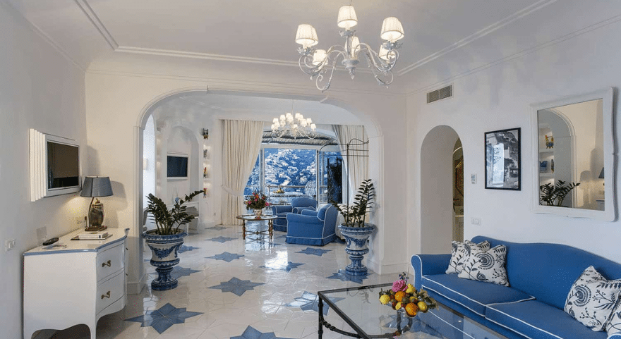 Carlino's Prestige Room