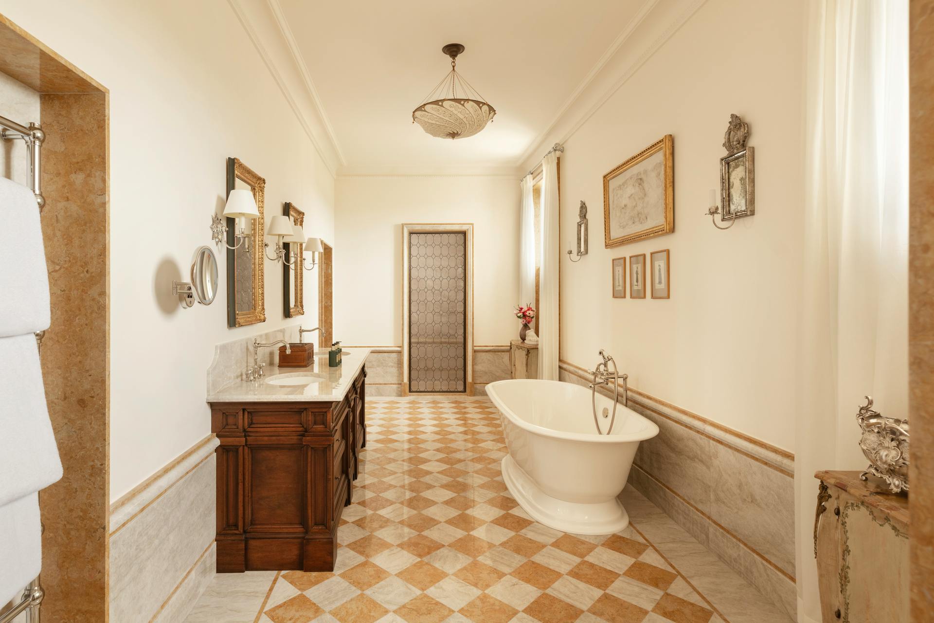 Signature Suite
