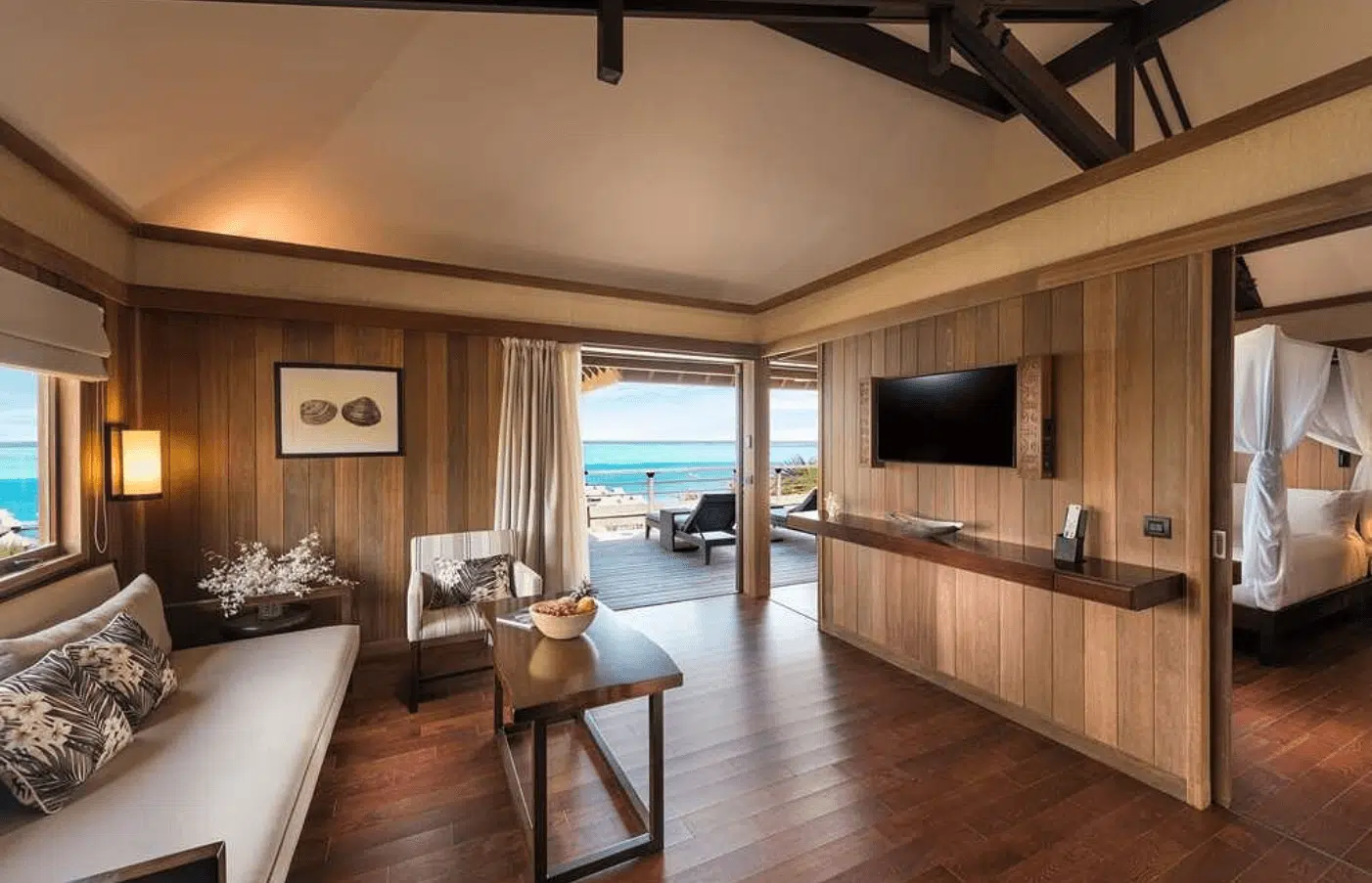 King Lagoon View Suite