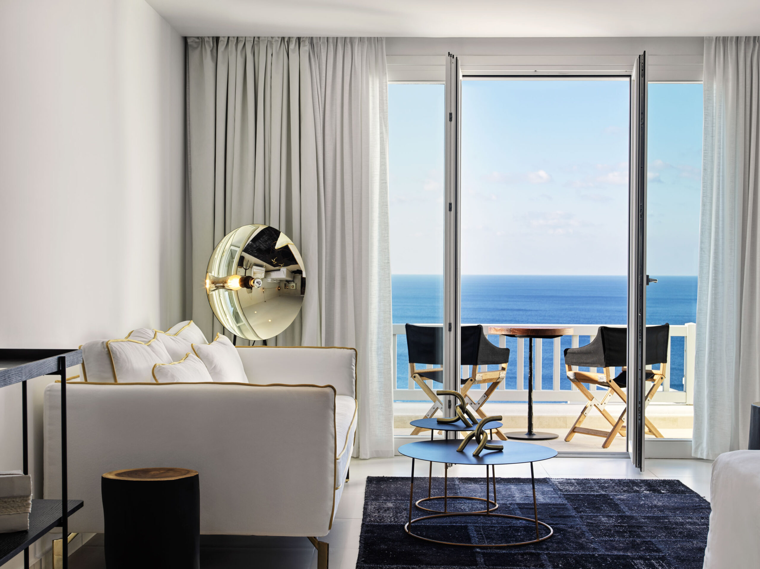 Exclusive Room