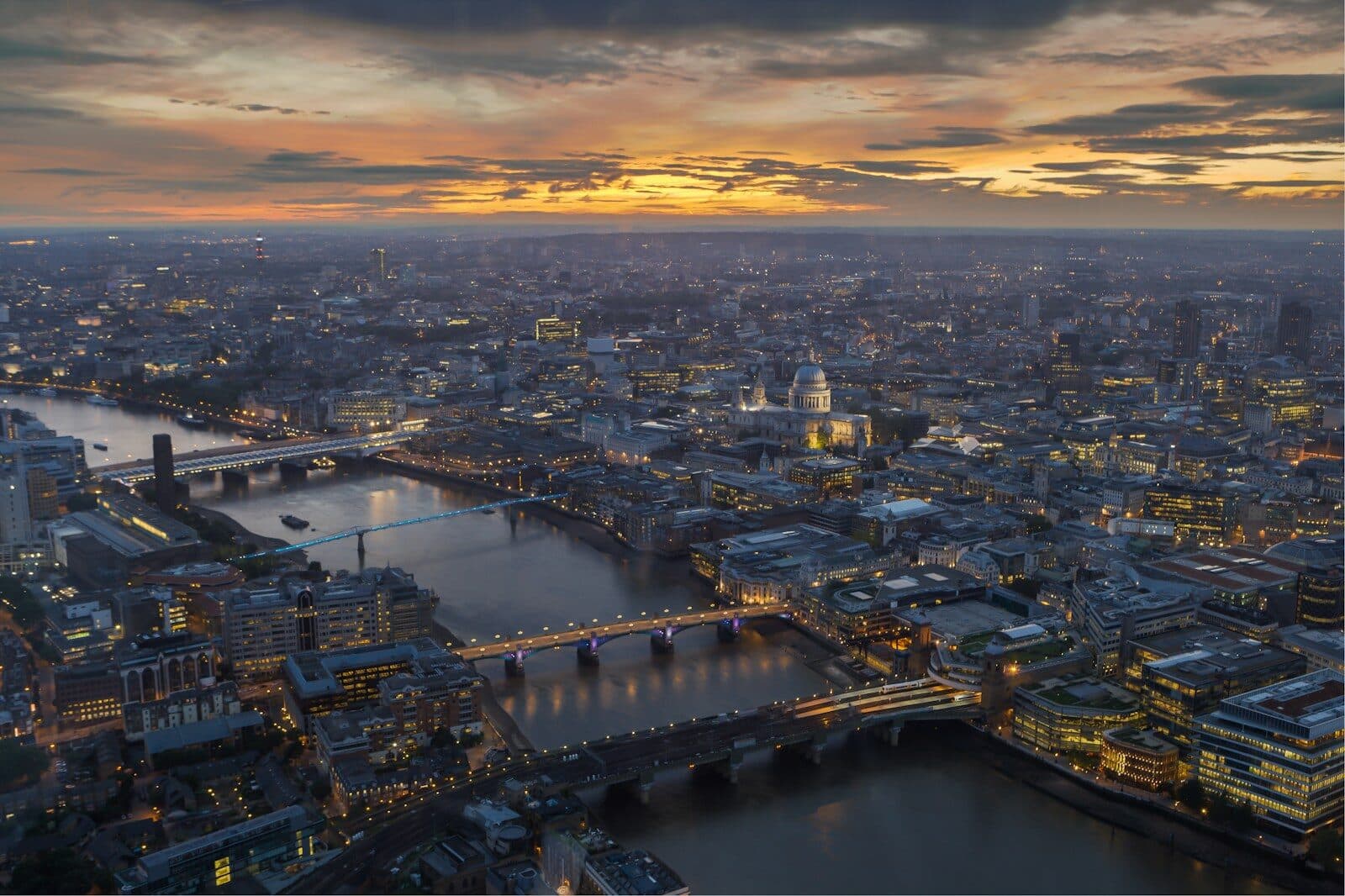 Why James Bond UK Tour: Aston Martins, Martinis, and Film Locations
