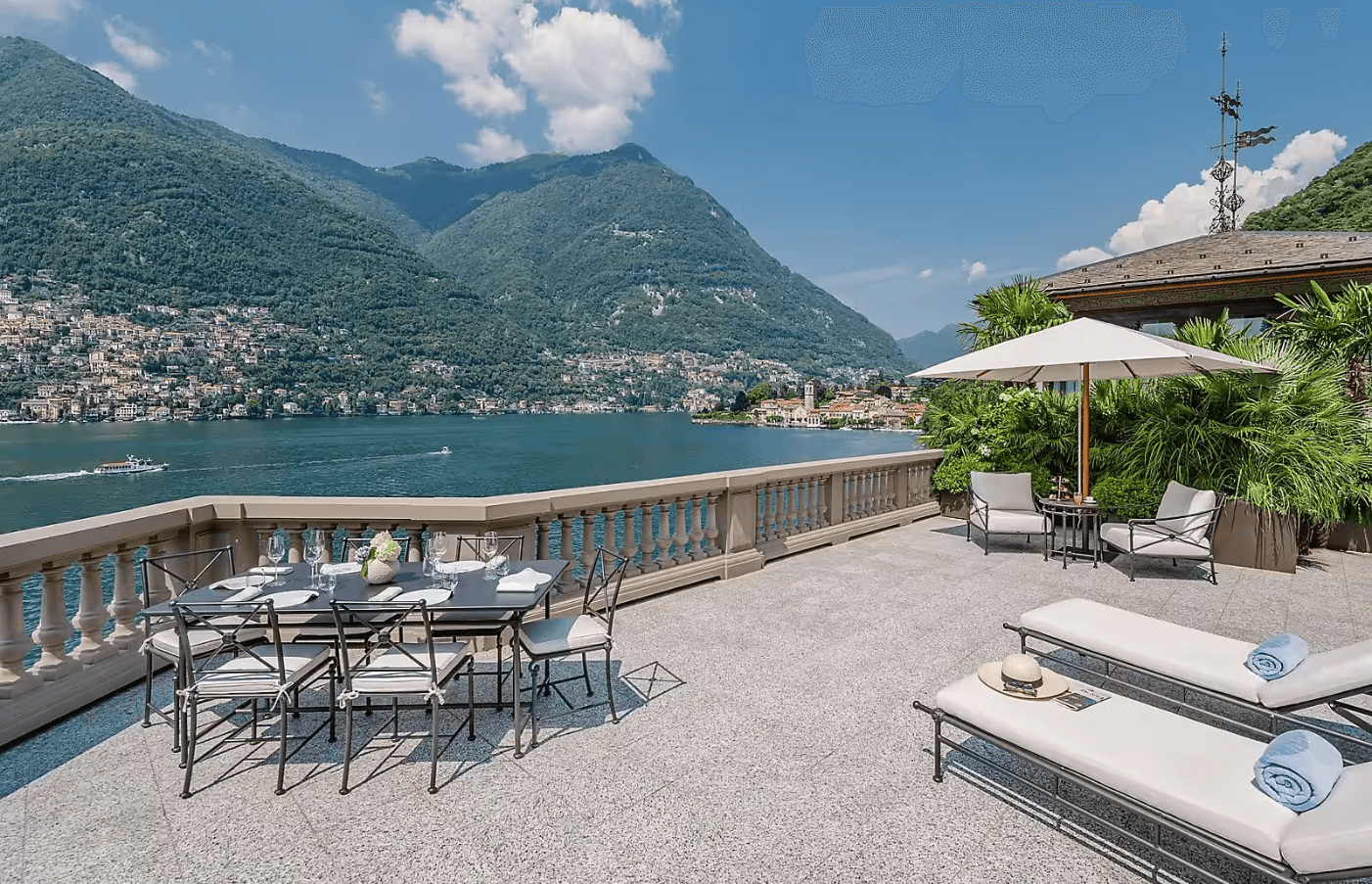 Panoramic Terrace Suite