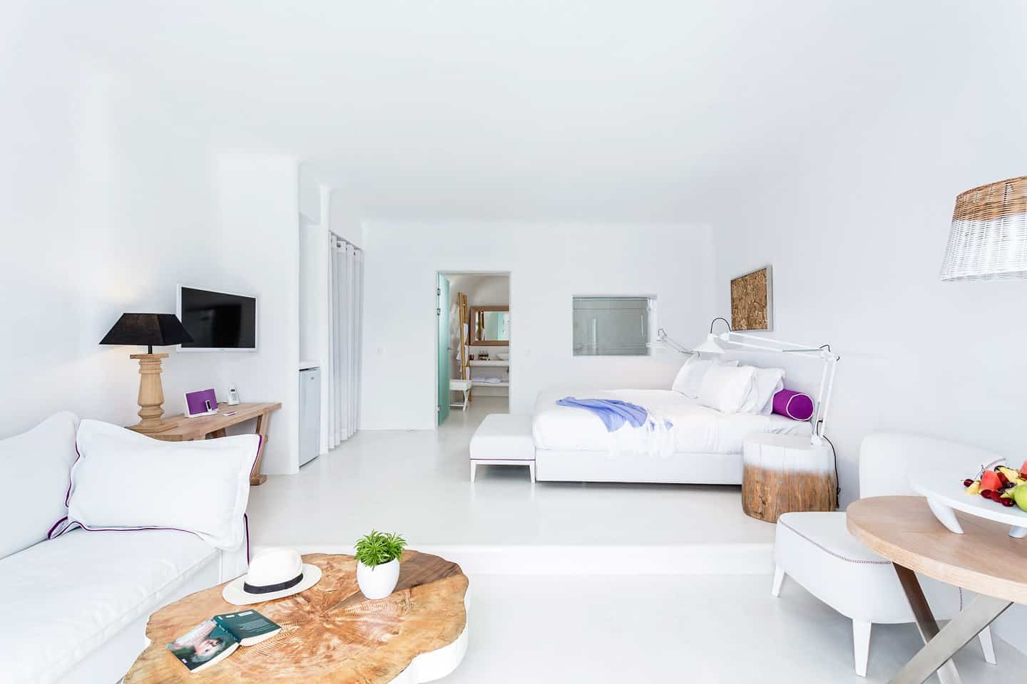 Senior Suite with Caldera View