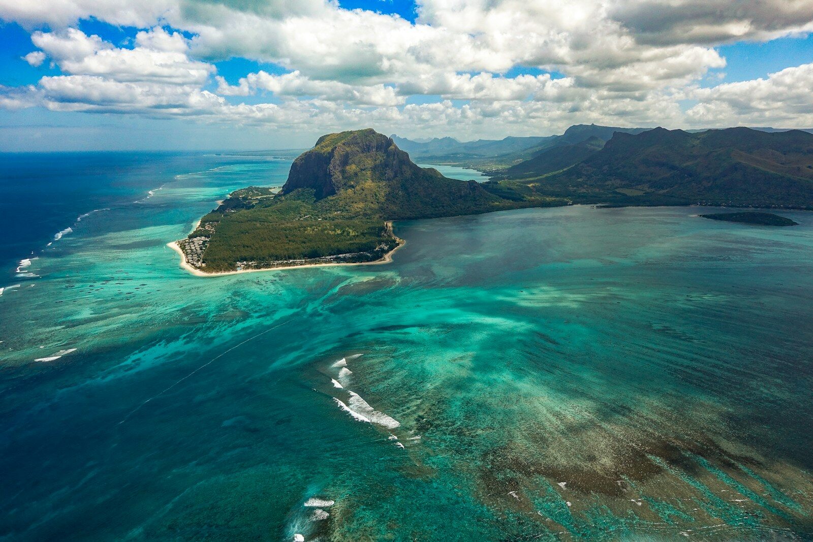 Le Morne sunrise