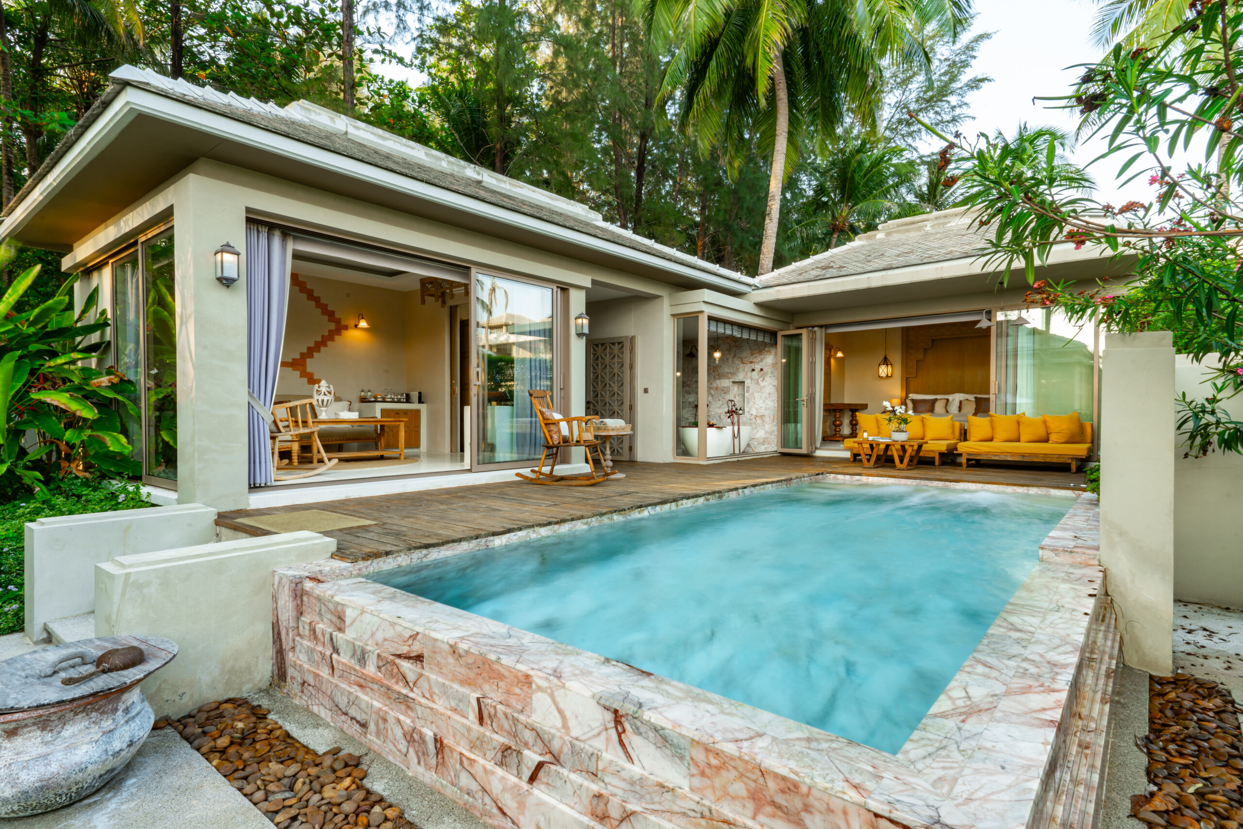 Beachfront Pool Villa