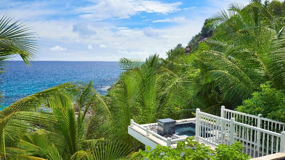 Intendance Bay View Pool Villa