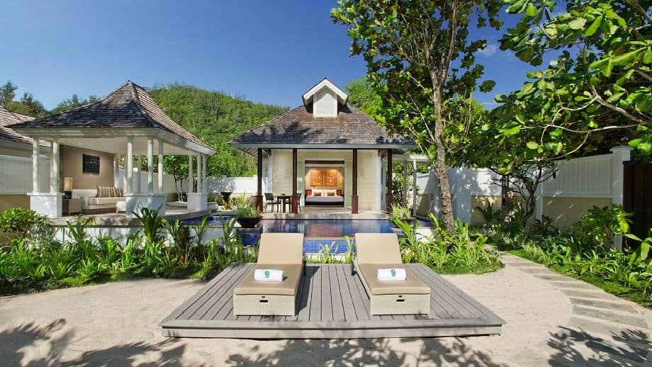 Beachfront Pool Villa