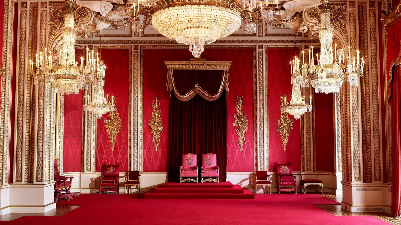 An Evening Inside Buckingham Palace