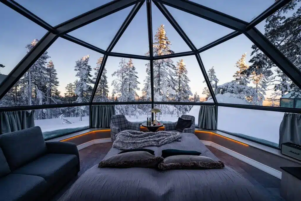 What is a Glass Igloo?