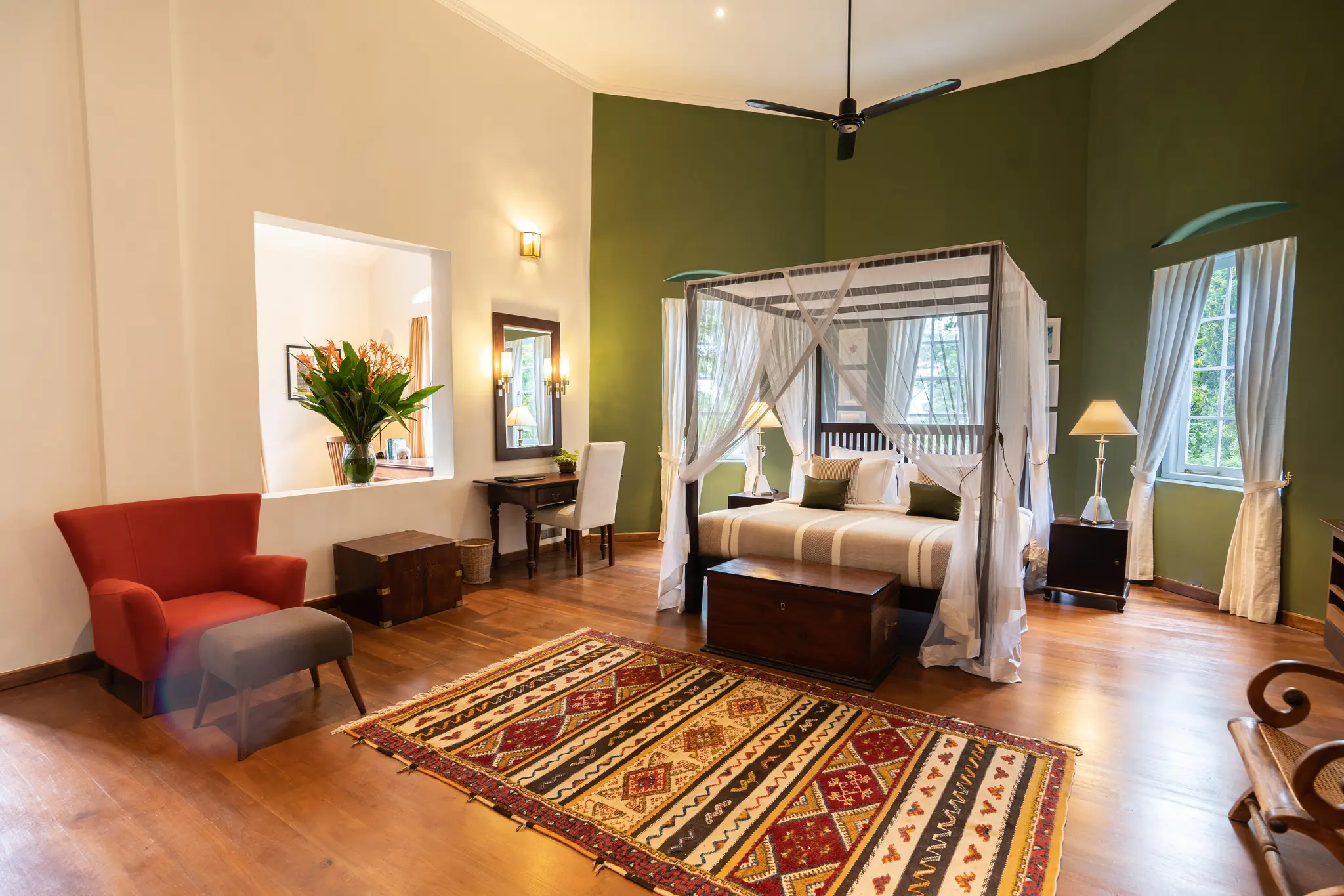 Admiral Suite