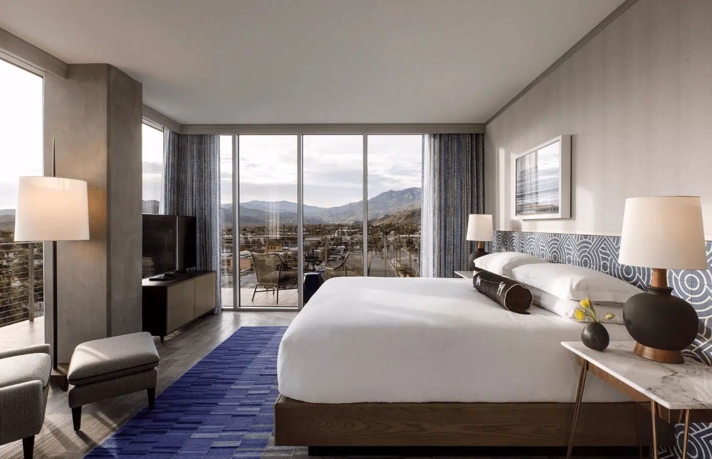 King Spa Suite