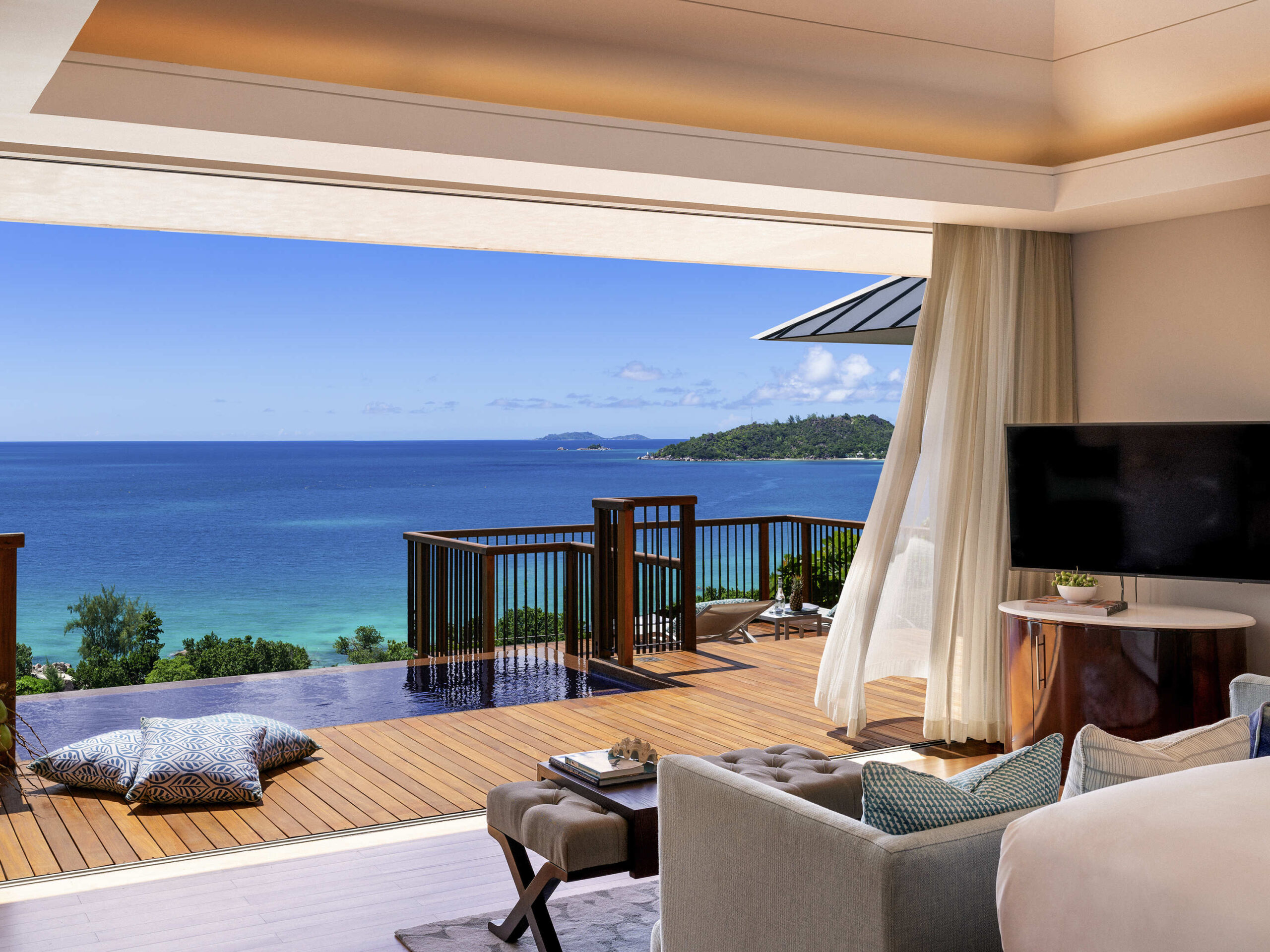 One-Bedroom Panoramic View Villa