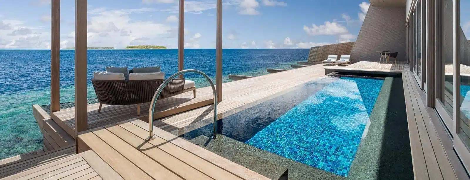 Overwater St. Regis Suite