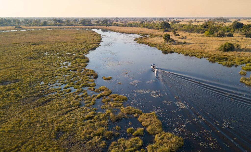 Luxury Botswana: Okavango Delta & Victoria Falls