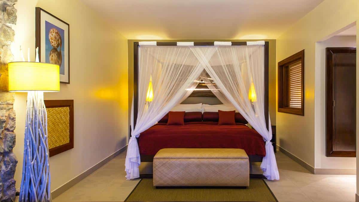 One-Bedroom Hill View Suite