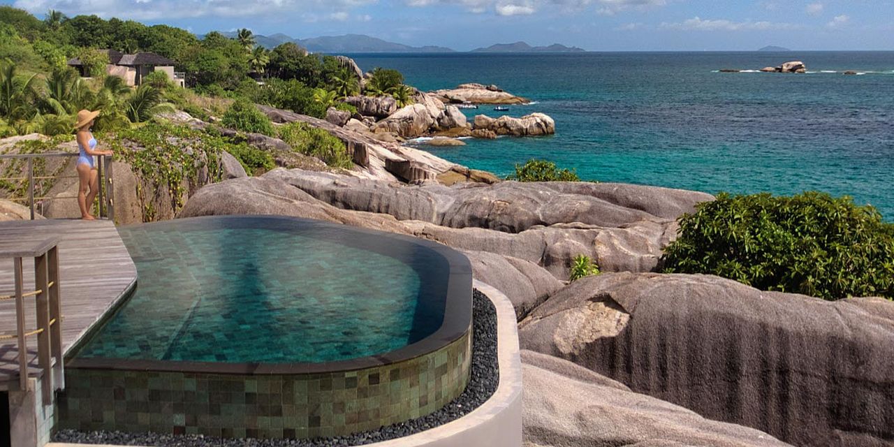 Oceanfront Pool Villa