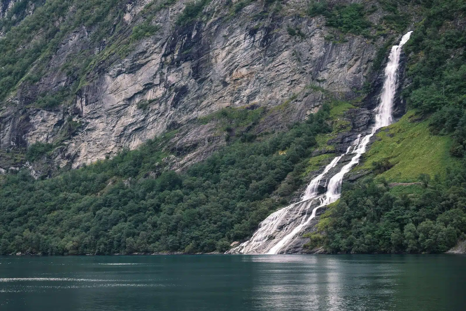 The Grand Tour of Norway: Fjords, Lofoten and Oslo