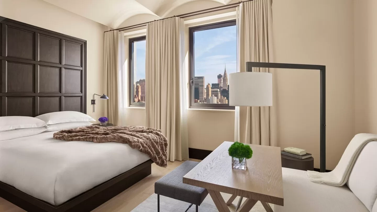 Rooms and Suites