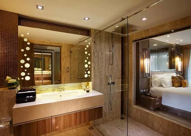 Premium Suite