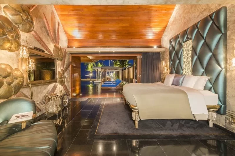 Collector's Villa