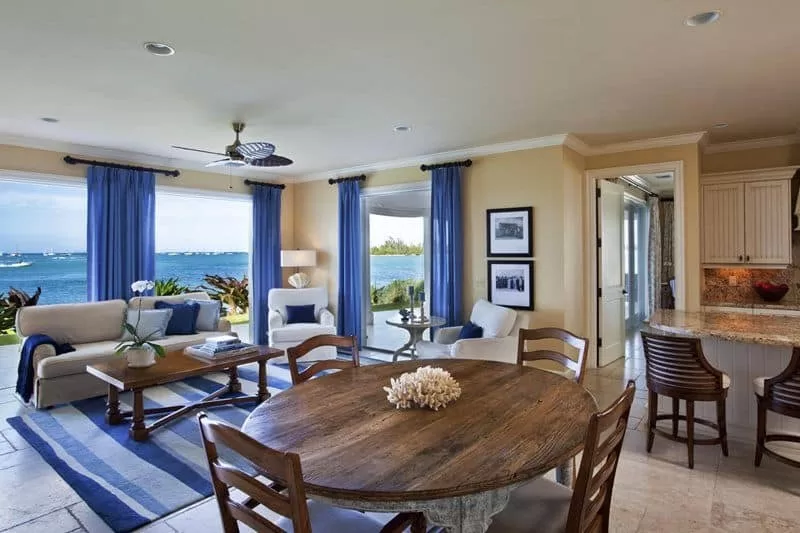 Luxury Three Bedroom Ocean Front Cottage