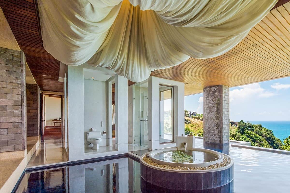 Spa Pool Suite