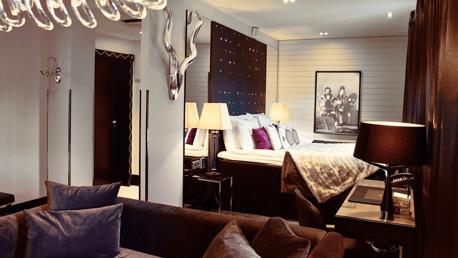 Deluxe Rooms